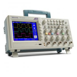 Máy hiện sóng số Tektronix TDS2004C 70MHz, 2 kênh4, Máy hiện sóng